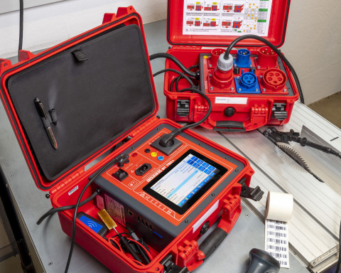 Benning ST 760+ BTEC Set Ger&auml;tetester (10238250)